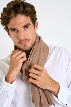 Cala 1789 Foulard en lin taupe ELIAS LINDYE New