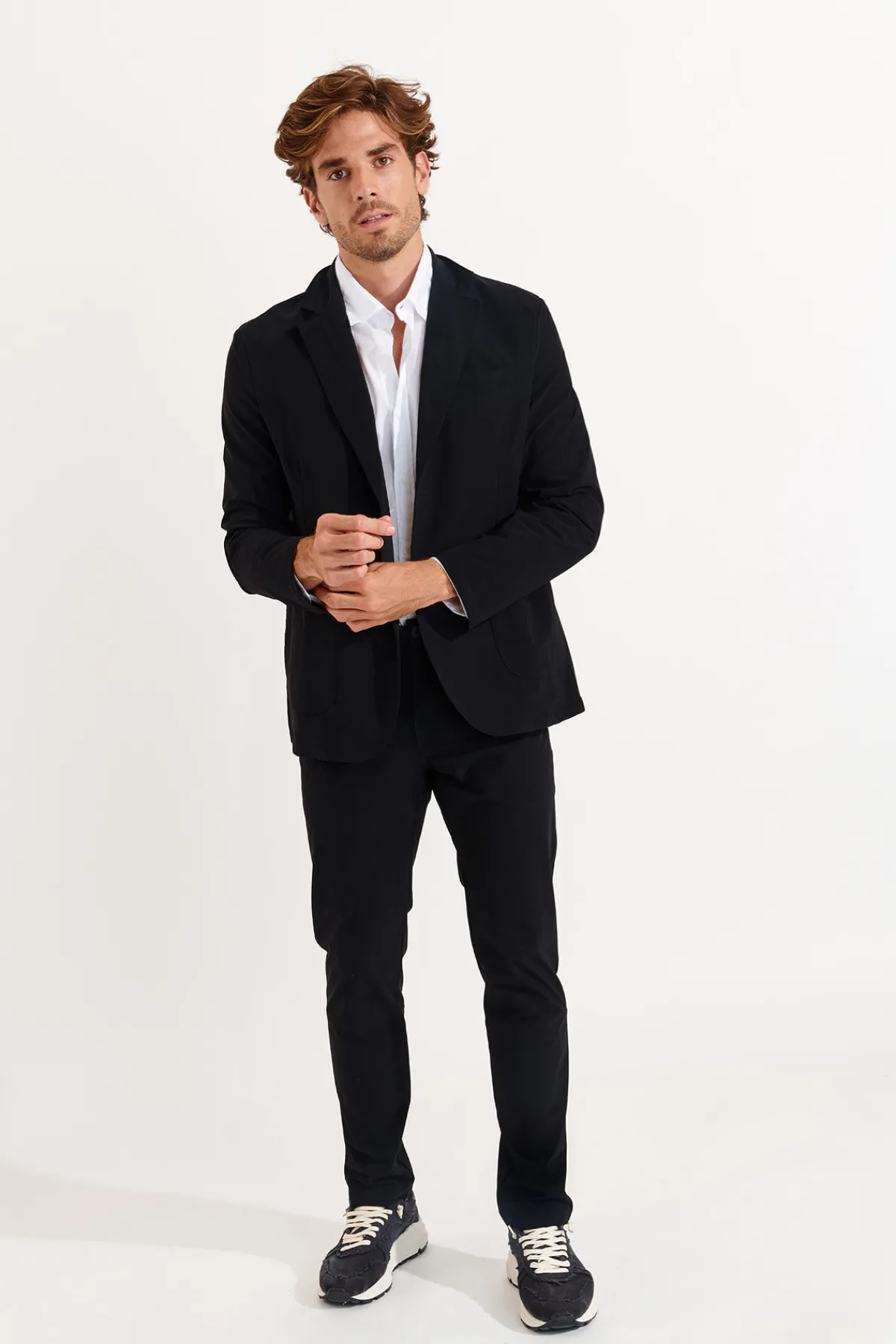 Cala 1789 Veste noire NIKO LESCADA Fashion